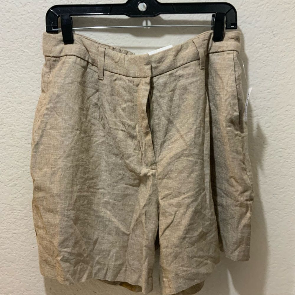 Old Navy high waisted Linen-Blend Shorts -- 3.5-inch inseam L NEW